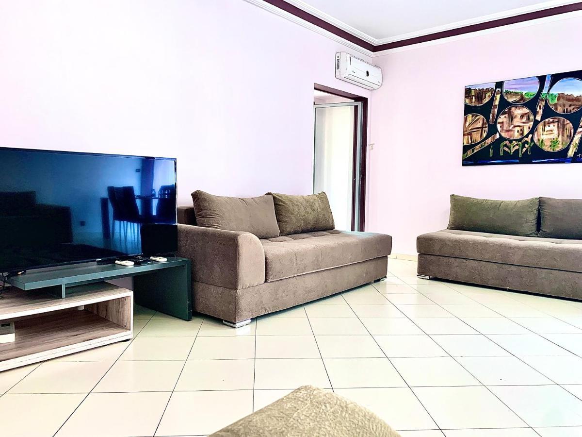 Anfa 28 - 2 Bedrooms - Well Located Apartment - Large And Pleasant Casablanca Buitenkant foto