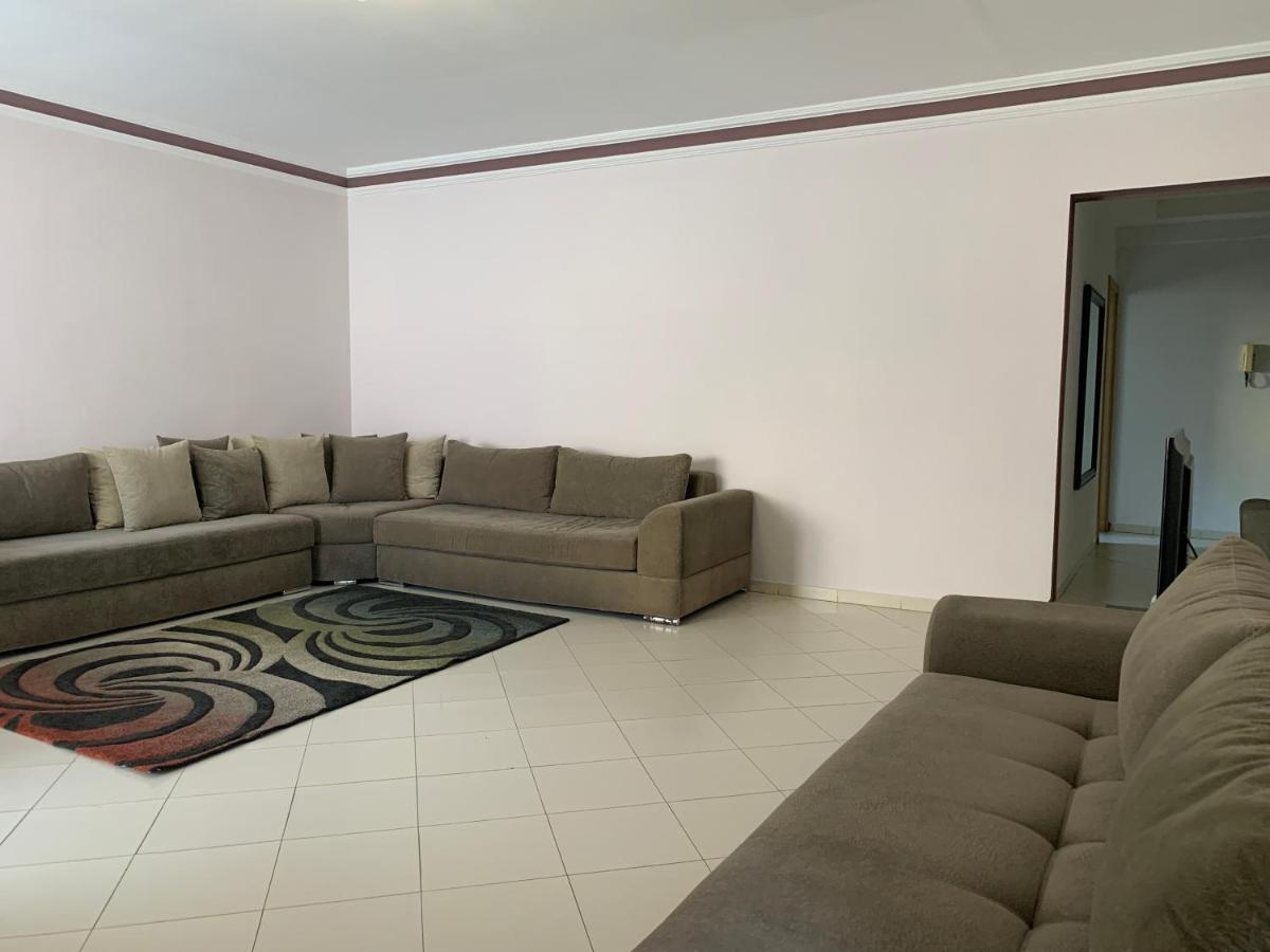 Anfa 28 - 2 Bedrooms - Well Located Apartment - Large And Pleasant Casablanca Buitenkant foto